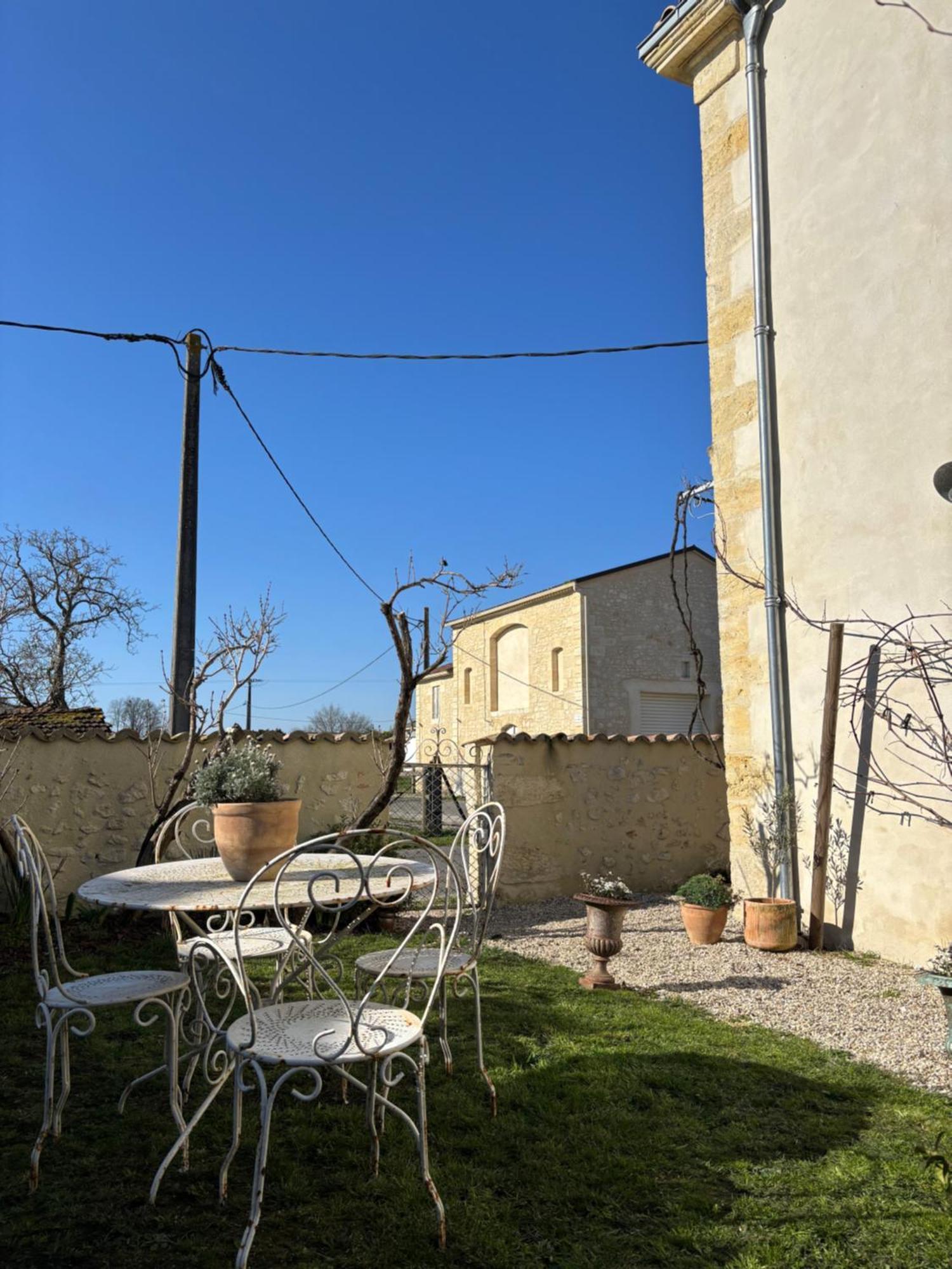 Chateau La Fon Du Berger Saint-Sauveur  Zewnętrze zdjęcie